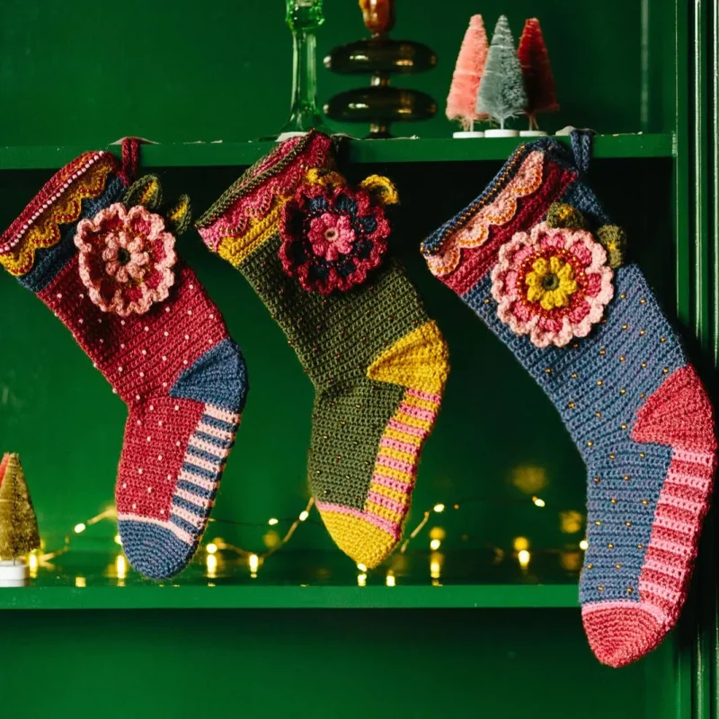 janie crow festive stocking kit in stylecraft dk yarns