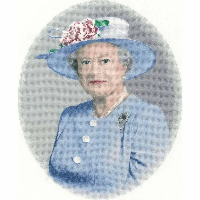 queen elizabeth ii cross stitch kit heritage design